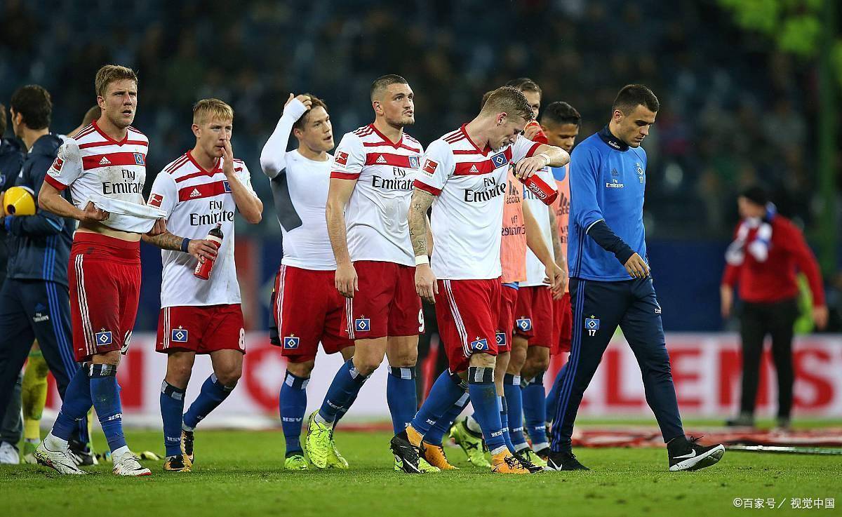 包含沃尔夫斯堡遭遇不胜，战绩持续低迷的词条