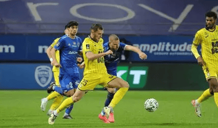 澳门威尼斯人-包含巴斯蒂亚主场击溃对手，全队高涨斗志迎战新挑战的词条