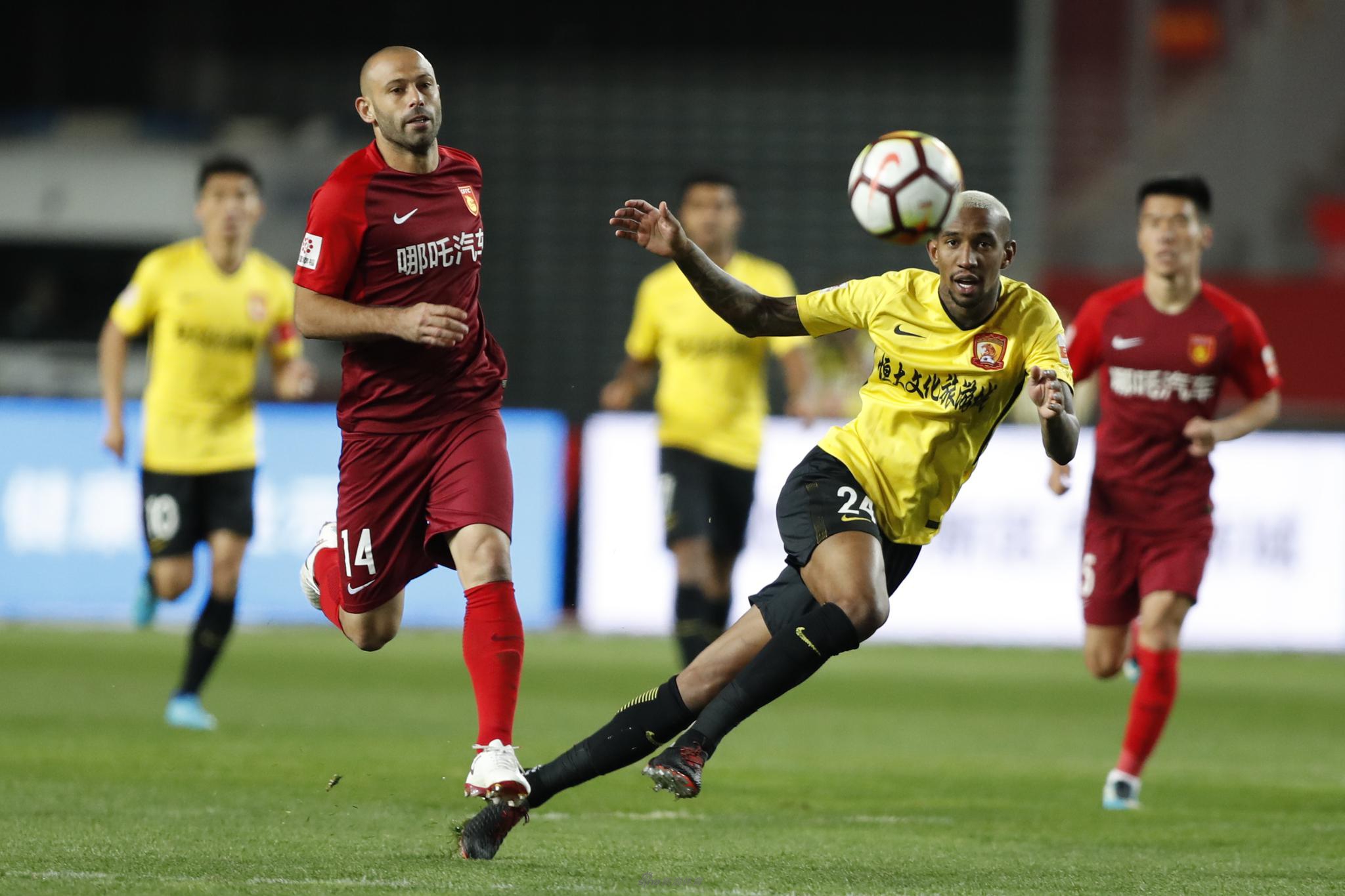 澳门威尼斯人-青岛黄海客场不敌江西联盛，客场遭遇失利(客场不敌印尼国足)